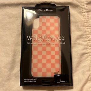 Pink and white checkered Wildflower case